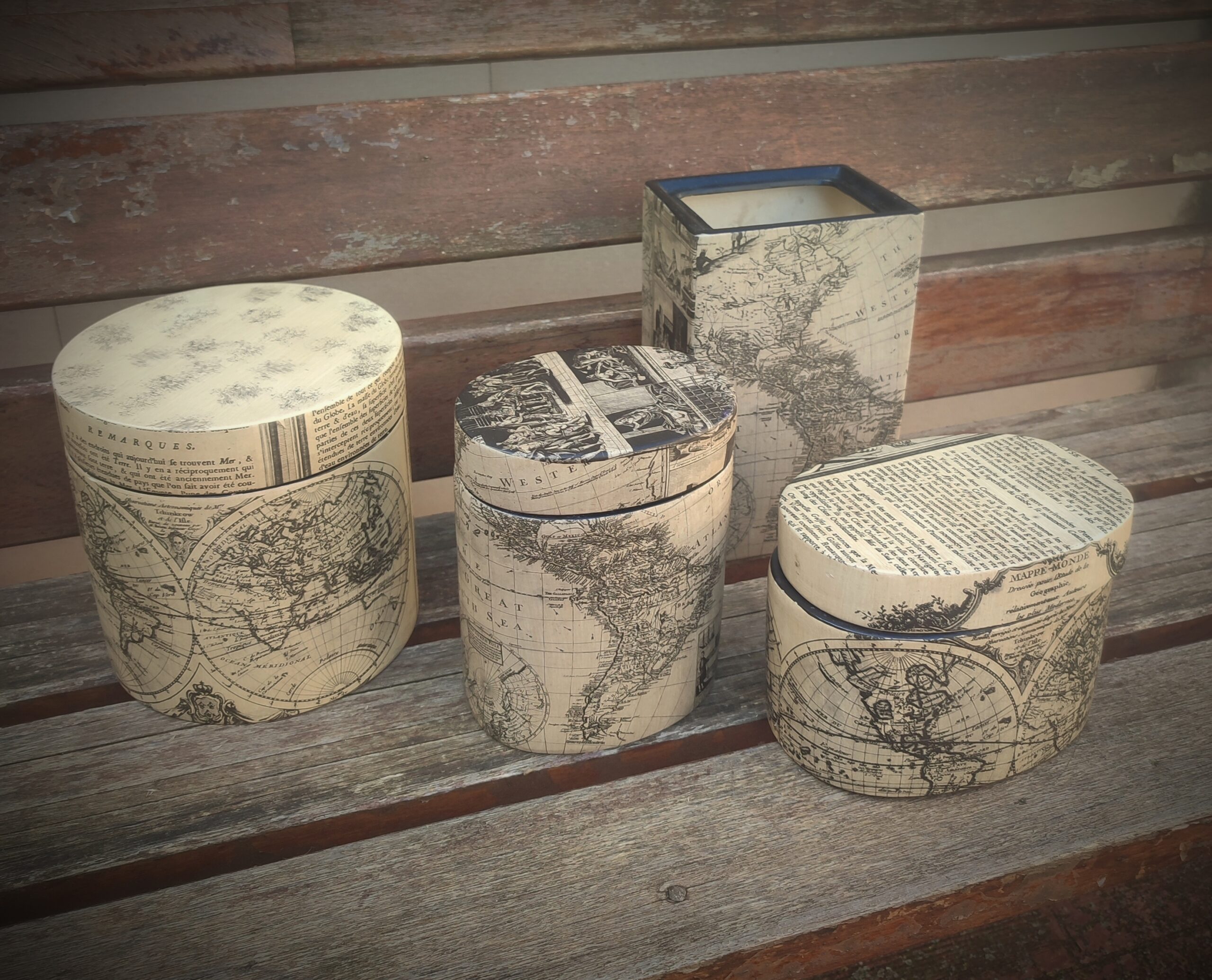 conjunto de botes de mapa mundi